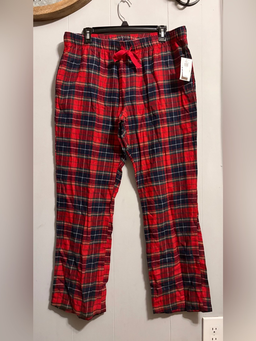 Men’sRed Plaid Lounge Pants